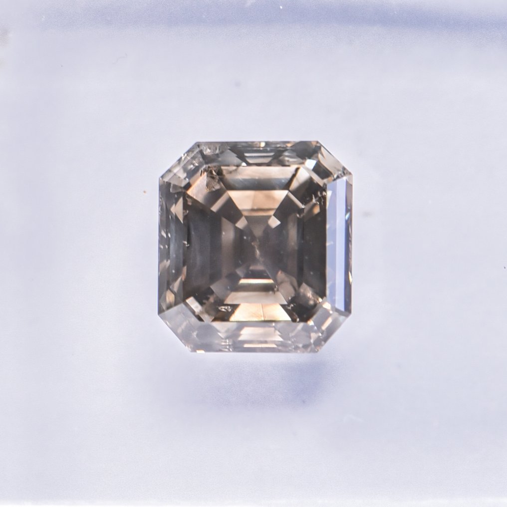 没有保留价 - 1 pcs 钻石  (天然色彩的)  - 1.10 ct - 祖母绿 - Fancy deep 稍帶棕色的, 稍帶綠色的 黄色 - SI1 微内含一级 - 国际宝石研究院（IGI） - VG #2.1