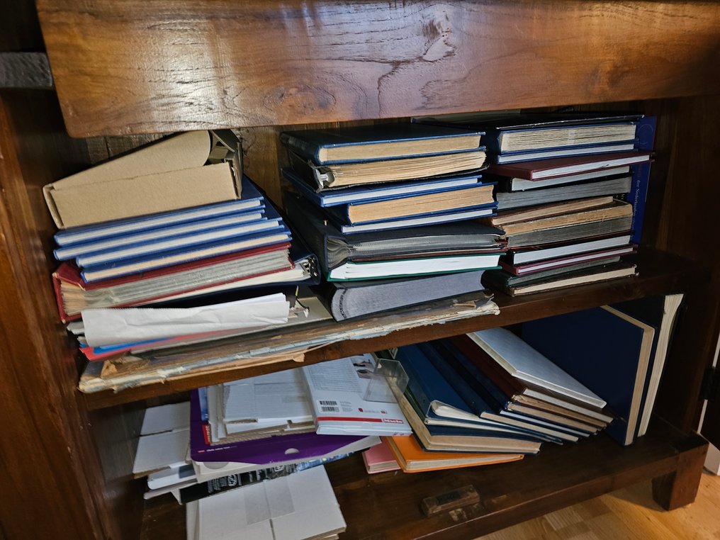 Κόσμος  - Αστυνομικές σφραγίδες της Ολλανδίας και του κόσμου. #3.2