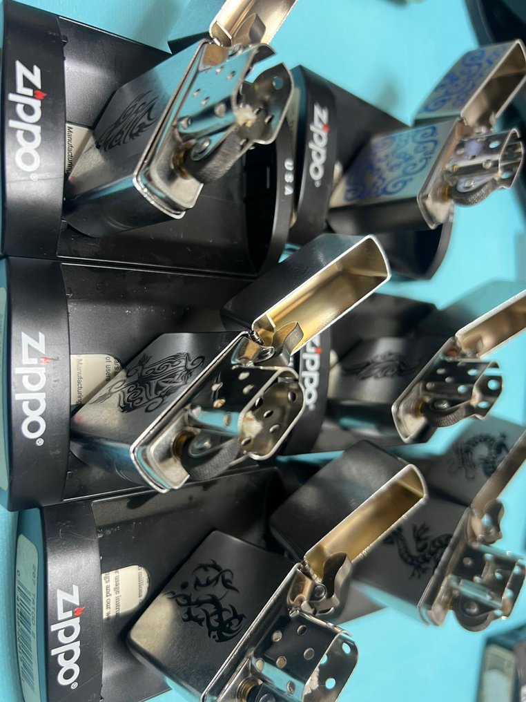 Zippo - Ingen reservasjonspris - Lomme-lighter - Stål (rustfritt stål) -  (6) #1.0