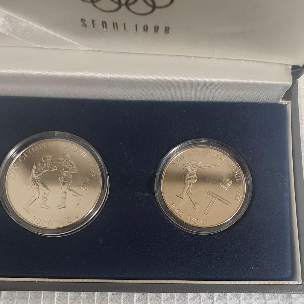 韓國. 1000 won and 2000 won 1988  (沒有保留價) #1.0