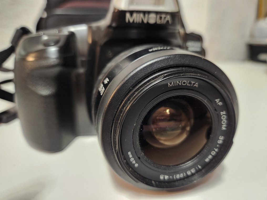 Minolta Dynax 300si, + Zoom 35-70mm | Egylencsés reflex fényképezőgép (SLR) #1.0