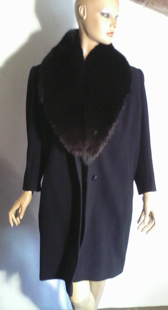 Artisan Furrier - Παλτό #1.0