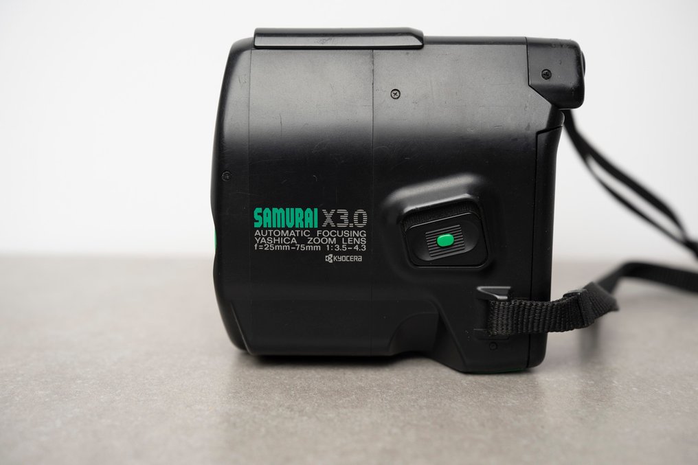 Yashica Samurai X3.0 Analogue compact camera #2.1