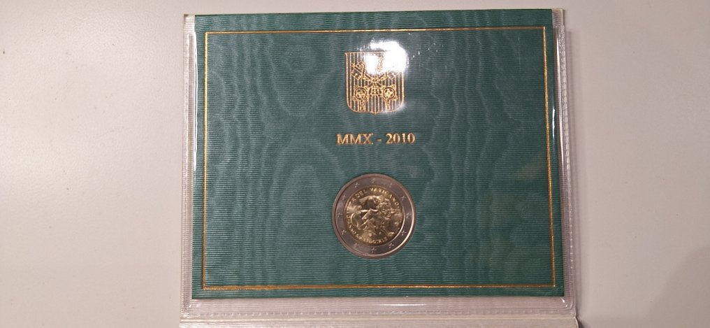 Vatican. 2 Euro 2010 "Anno Sacerdotale"  (No reserve price) #1.0