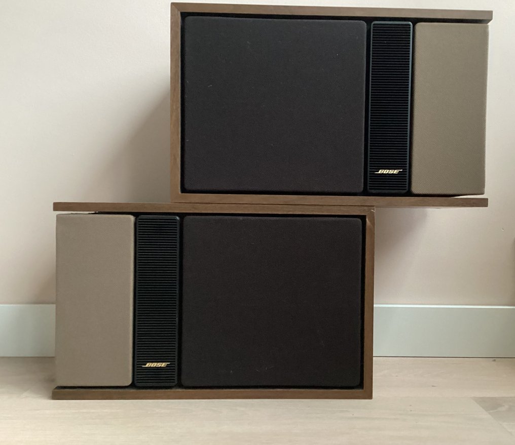 Bose - 301 Series II Speaker set #1.0