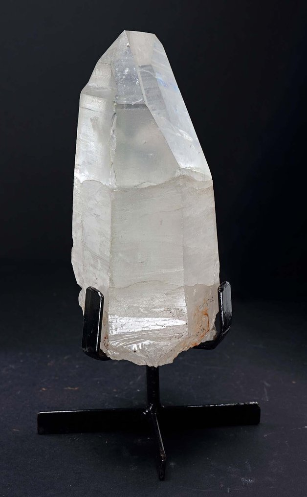 Rock crystal Point - Height: 16 cm - Width: 9 cm- 1.18 kg - (15) #1.0