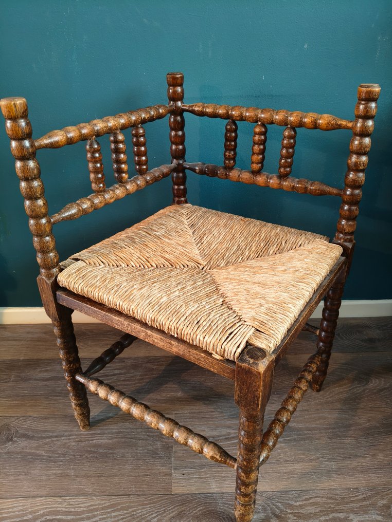 Stol - Tre - Antikke "Bobbin" spindler #3.2