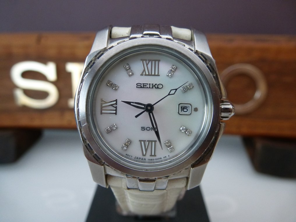 Seiko - "President" Lady Watch - Nincs minimálár - 7N82 Mother Of Pearl Dial & Swarowski elements - Női - 2010-2020 #1.0