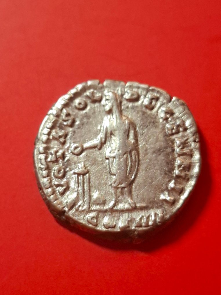 罗马帝国. 安东尼努斯·皮乌斯 （公元 138-161）. Denarius Rome - VOTA SOL DENN II  (没有保留价) #1.0