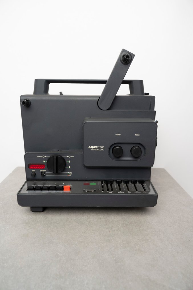 Bauer T600 stereo sound 电影放映机 #1.0