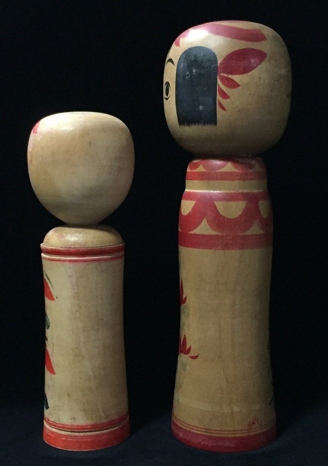 一套2个 / 日本复古木制Kokeshi娃娃(高:24-30厘米) - 木 - Signed Igarashi Isamu / Abe Shinya - 日本 - Shōwa period (1926-1989) #2.1