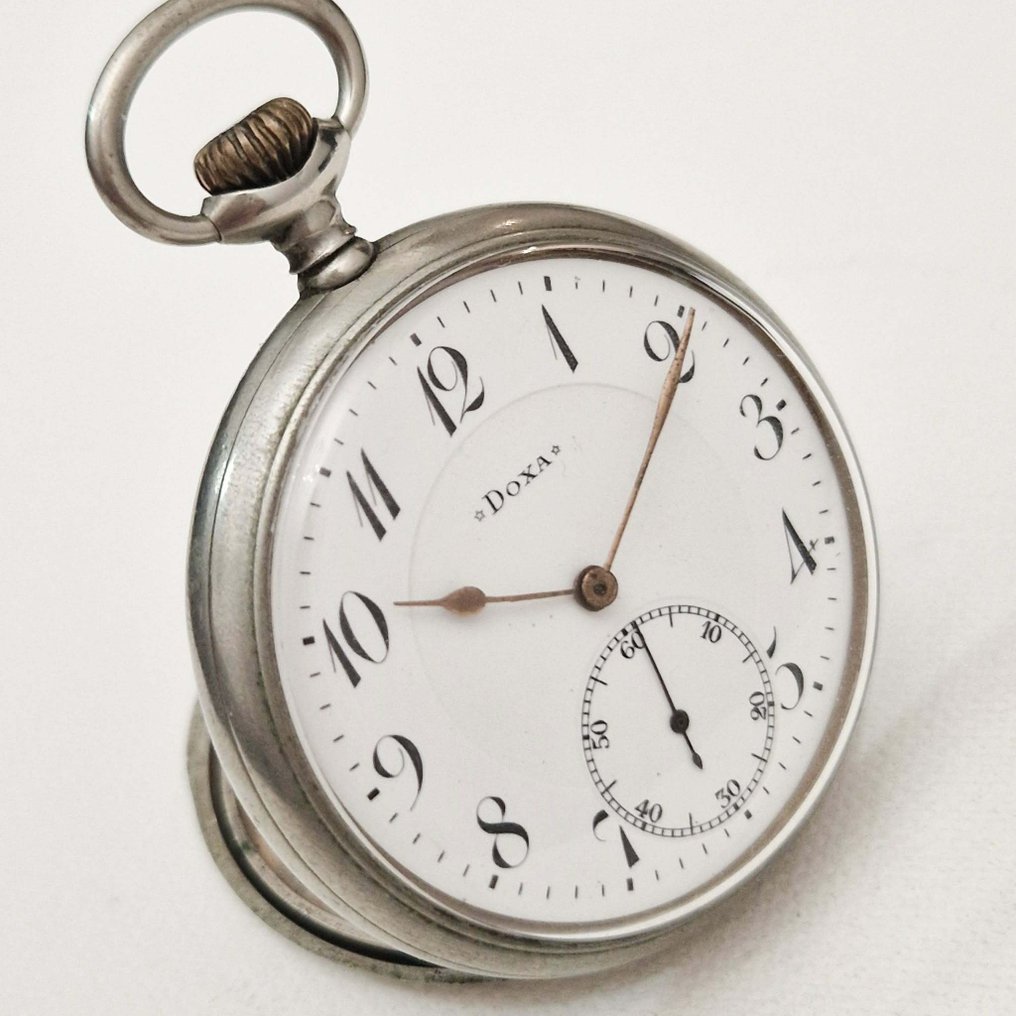 Doxa - Mechanical - 1001701 - 1900-1949 #1.0