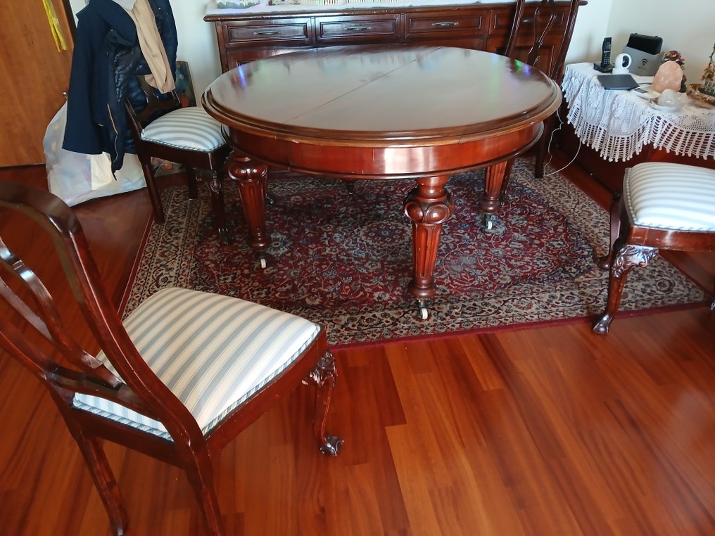 Dining table - Mahogany #4.3