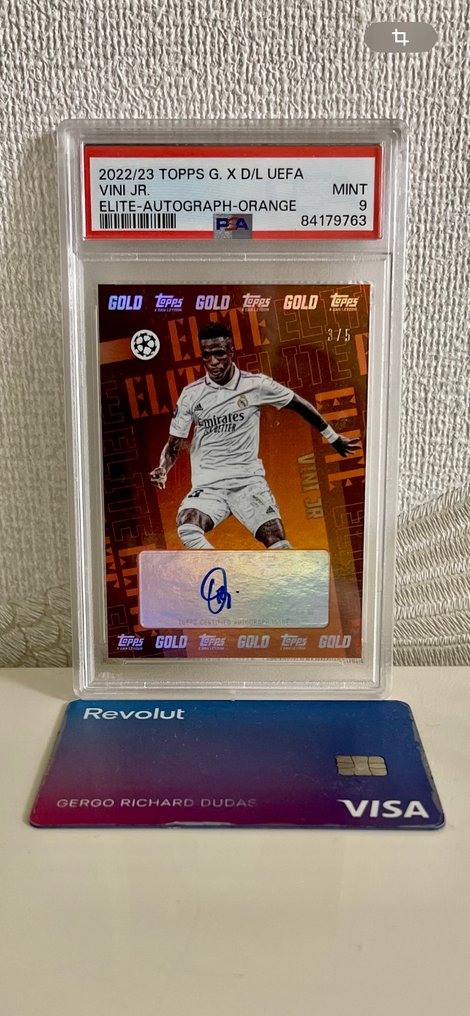2022/23 Topps Gold x D/L Vini Jr. Autograph /5 POP 1 - PSA 9 - 1 Graded card #2.1