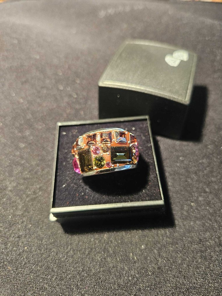 Swarovski - Ring Silver - Statement-ringen — 16,45 g #1.0