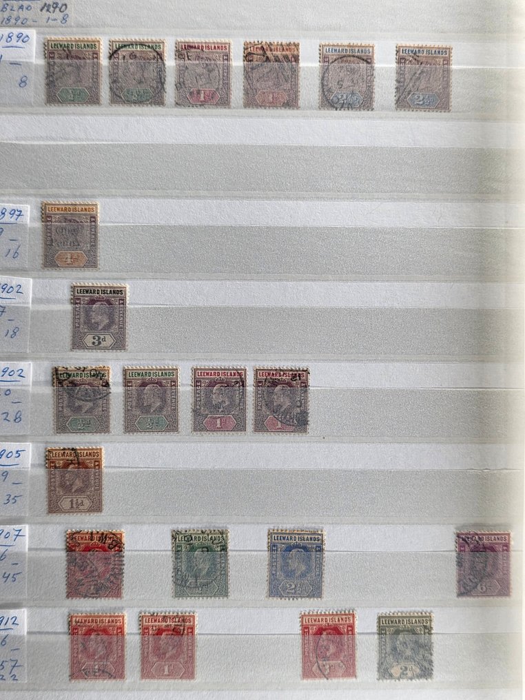 Cayman & Leeward Islands 1890/2000 - Collezione in un libro di magazzino #1.0