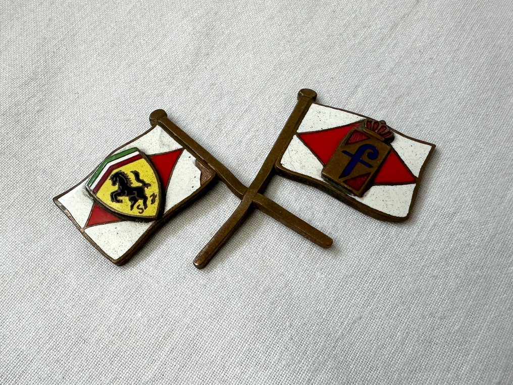 Car part - Ferrari - Ferrari 250 GT/E Trunk Badge Flags - Pininfarina - For 1960's models - 1960-1970 #3.2