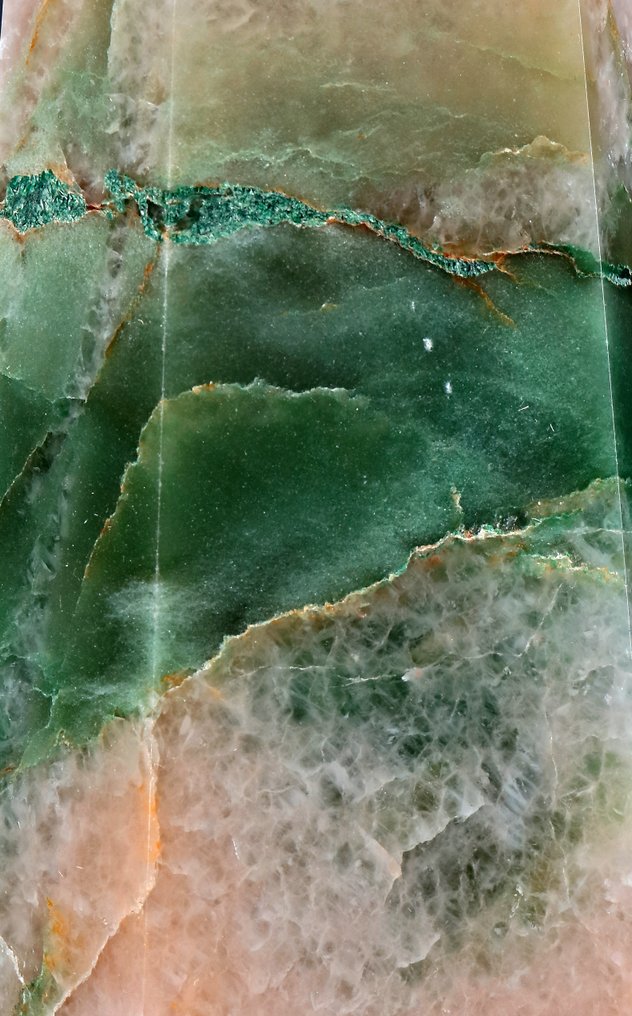 Aventurine Point - Height: 30 cm - Width: 9 cm- 2.78 kg #1.0