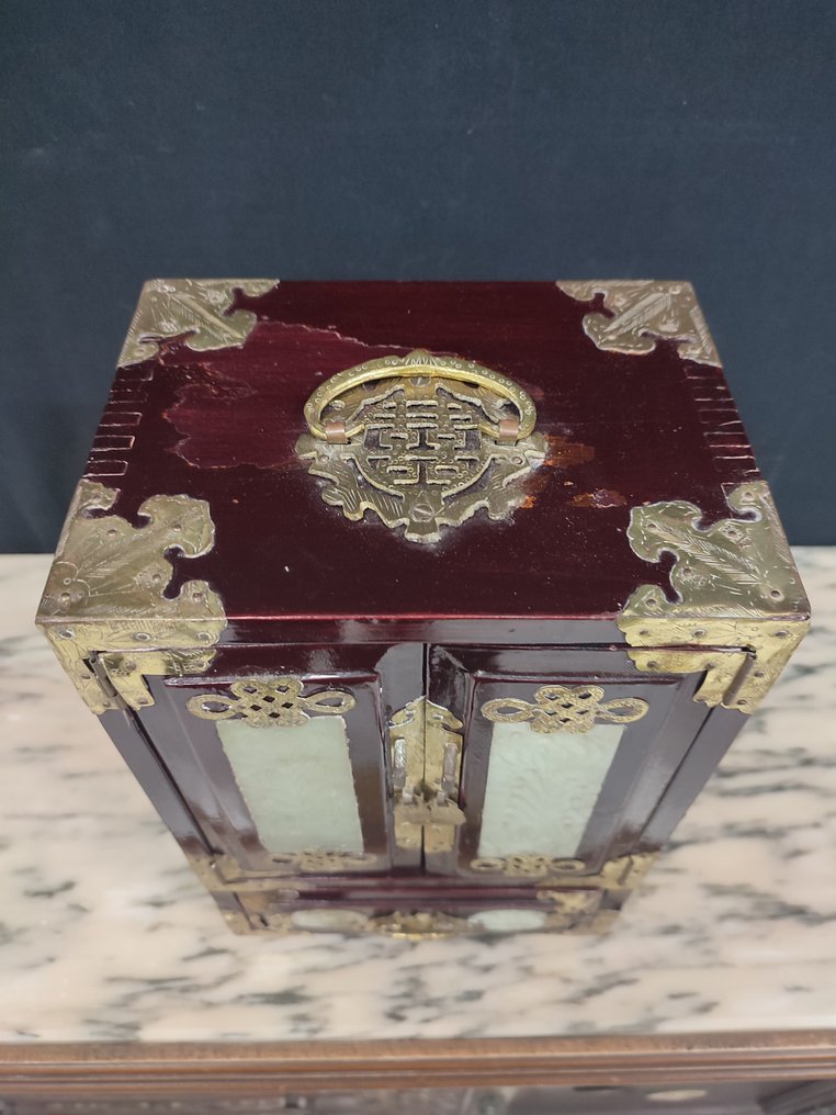 珠宝盒 - 黄铜, 玉, 木 #3.2