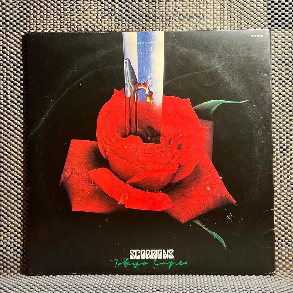 Scorpions - Tokyo Tapes - 1st Japan Press - hard rock titans at the peak of their live powers ! - 2xLP Album (double album) - 1st Pressing, Japanese pressing - 1978 #1.0