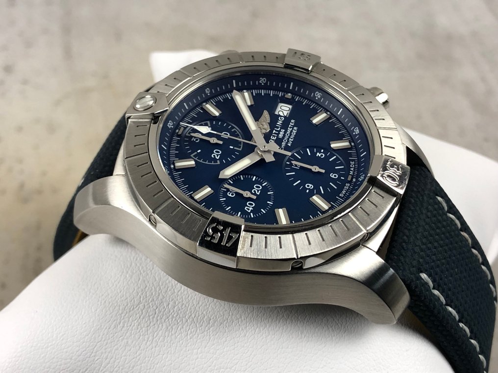 Breitling - Avenger IChronograph Chronometre Automatic 43 - No reserve price - A13385 - Men - 2010-2020  #4.3