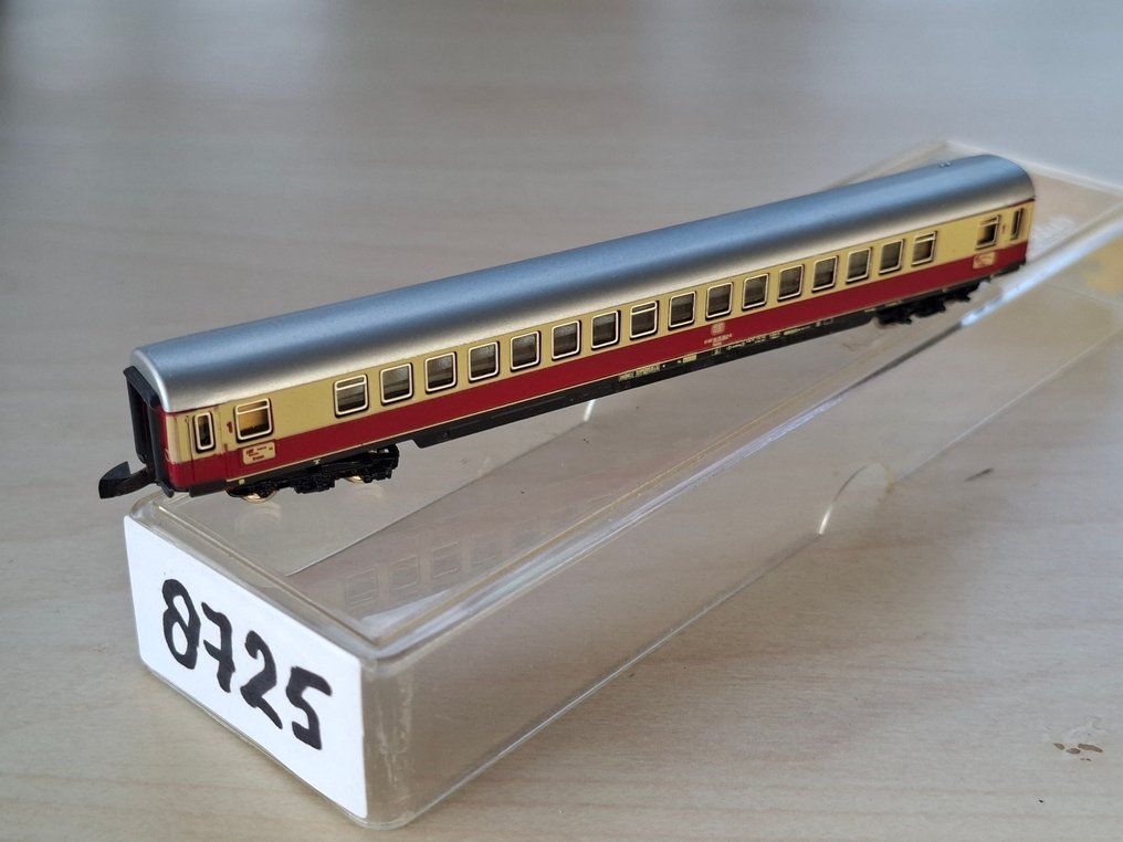 Märklin Z - 8724, -25, -26, -34, -36, -37 - 模型客運火車 (6) - 一套6节IC车厢的TEE - DB #2.1