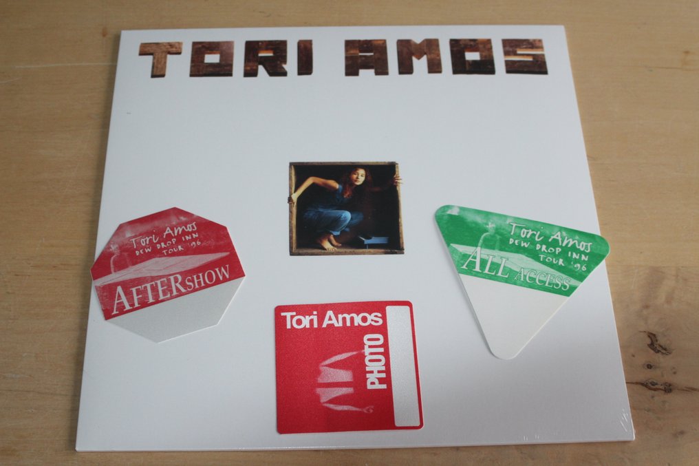 Tori Amos - Little Earthquakes + Backstage Passes - Άλμπουμ LP (μεμονωμένο αντικείμενο) - 2015 #1.0