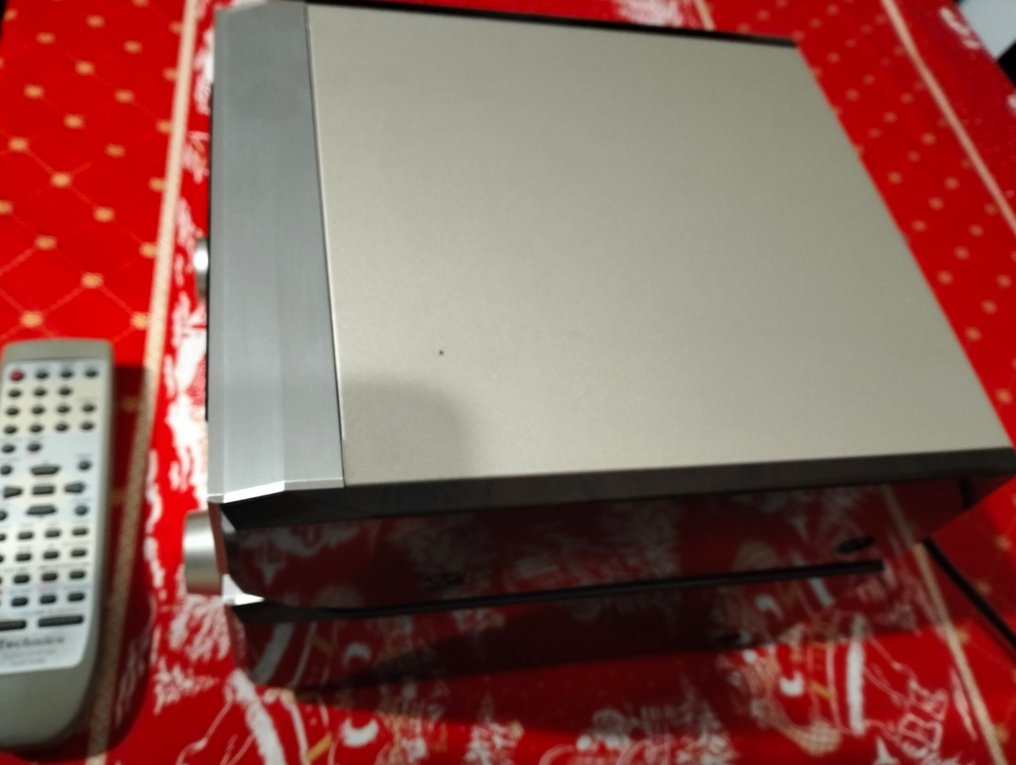 Technics - SE-HDV600 (vahvistin) / ST-HDV600 (radio) Puolijohdevahvistin - Useita malleja #4.3