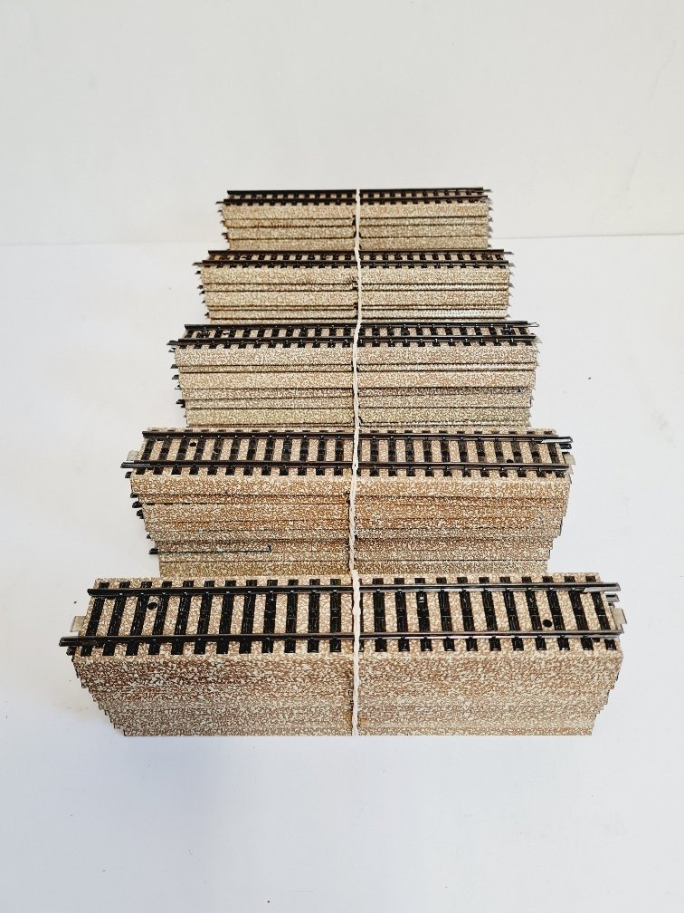 Märklin H0 - 5100-5200 - 模型火車軌道 (100) - 直的和弯的M型轨道 #1.0