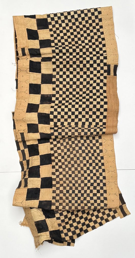 裙子长度为430厘米。 - 地毯 - Shoowa-Kuba - 刚果（金）  (没有保留价) #4.3