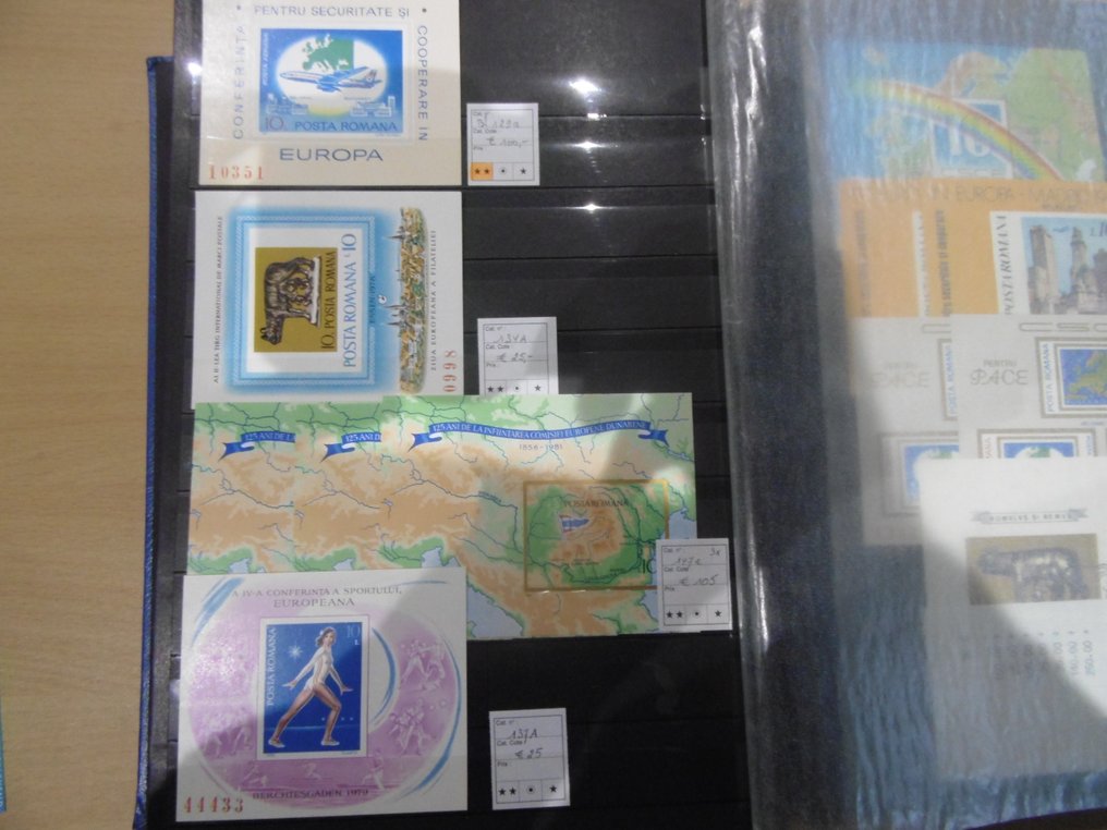 罗马尼亚 - 12个较好的块的收藏,未封印的——Blok 119a 已盖章。 - Yvert tussen blok 119a en blok 146b #1.0