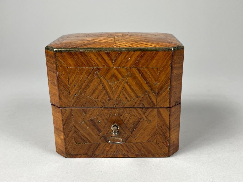 Boks - Tulipantræ #4.3