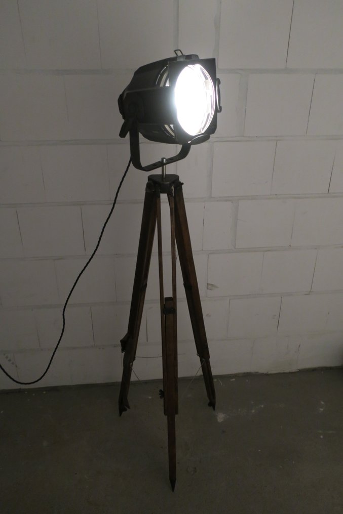 Theater Lamp - 落地灯 - 铝, 钢, 木 #4.3