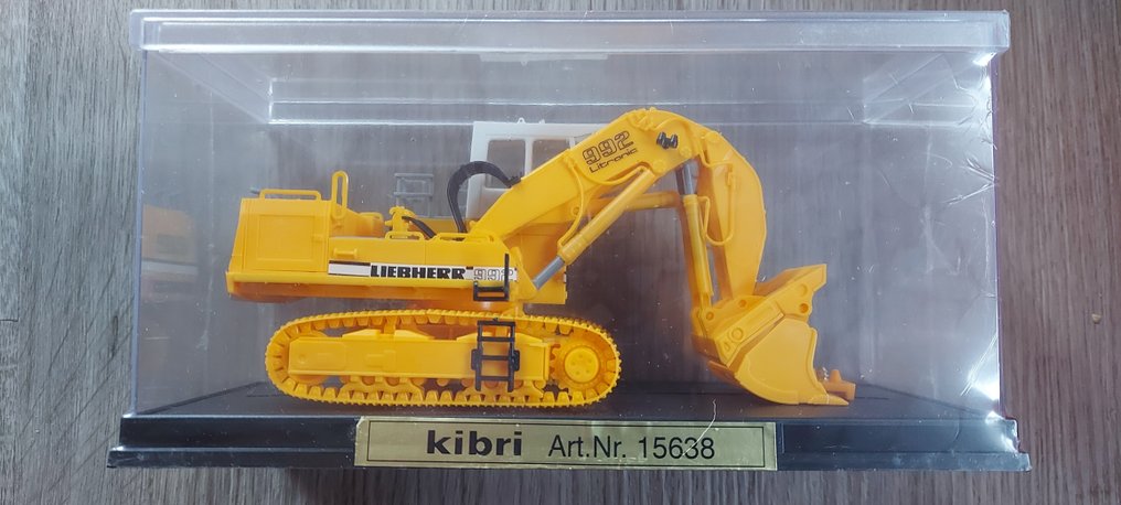 Kibri H0 - 15638 - Modellbahnbausätze (1) - Fertigmodell "  LIEBHERR R 992 Großbagger " #3.2