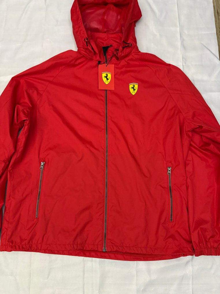 Chaqueta - Ferrari #1.0