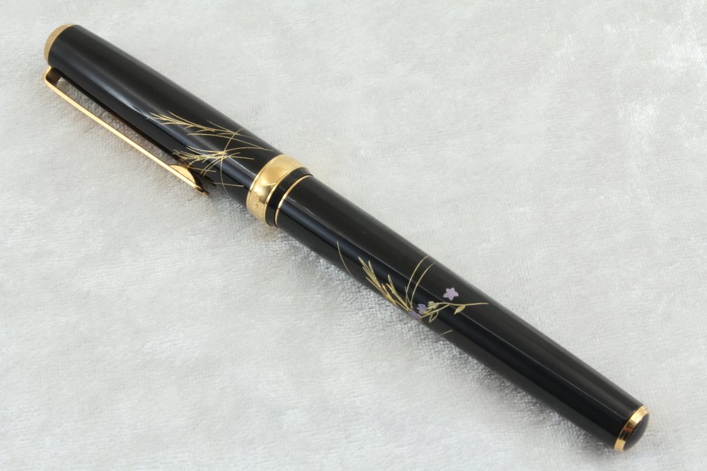 Platinum - Maki-e “Moon & Rabbit” – Traditional Japanese Design – 18K - Fountain pen #2.1