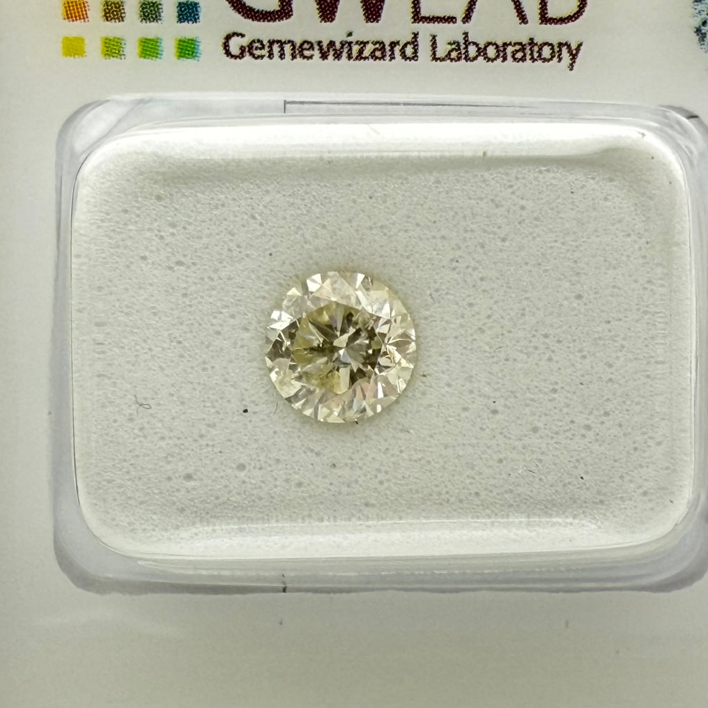 χωρίς τιμή ασφαλείας - 1 pcs Διαμάντι (Φυσικό) - 0.81 ct - Στρογγυλό - J - SI3 - Gemewizard Gemological Laboratory (GWLab) #1.0