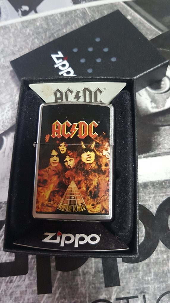 Zippo - Original Zippo Rarität AC/DC Hard Rock Band - No reserve price - Lighter - Chrome #2.1