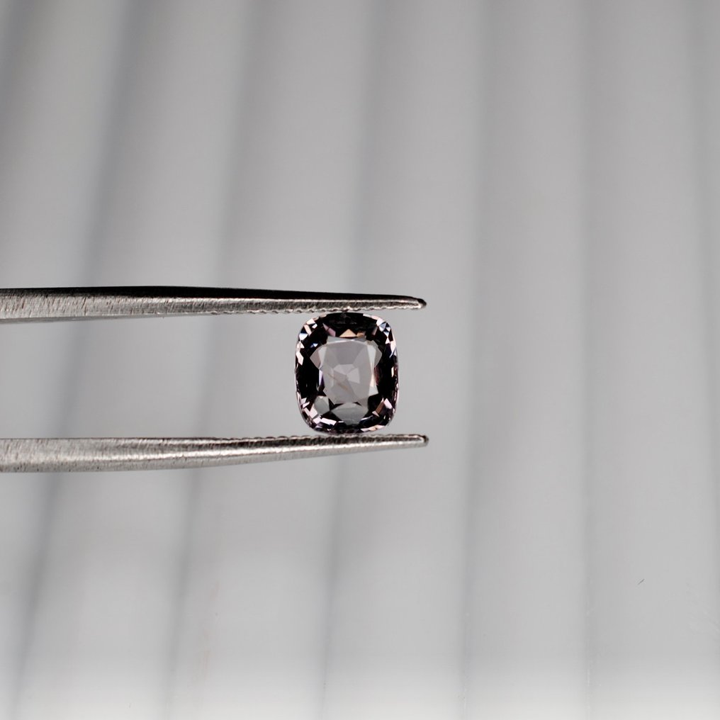 没有保留价 灰色, 紫罗兰色 尖晶石  - 1.11 ct - 国际宝石研究院（IGI） #1.0