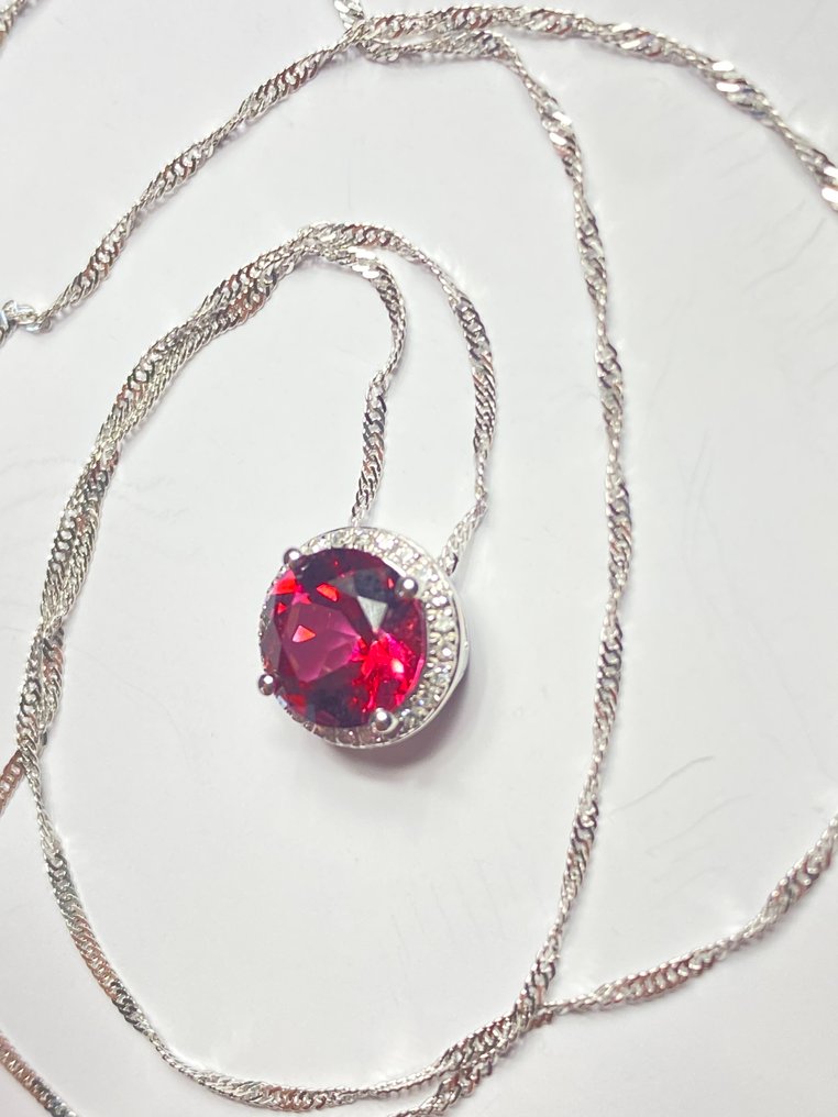 Sem preço de reserva - Colar com pingente - 18 K Ouro branco Espinela - Diamante #1.0