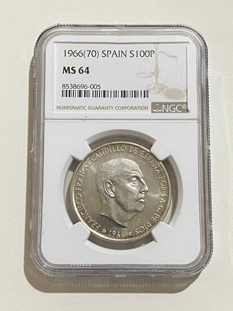 Spain. Francisco Franco. 100 Pesetas 1966(70)  (No reserve price) #4.3