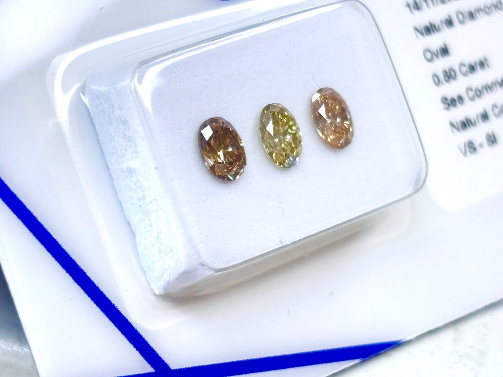 3 pcs Διαμάντι (Φυσικού χρώματος) - 0.80 ct - Οβάλ Ανάμεικτα χρώματα - VS1, SI1 - Antwerp Laboratory for Gemstone Testing (ALGT) #3.2