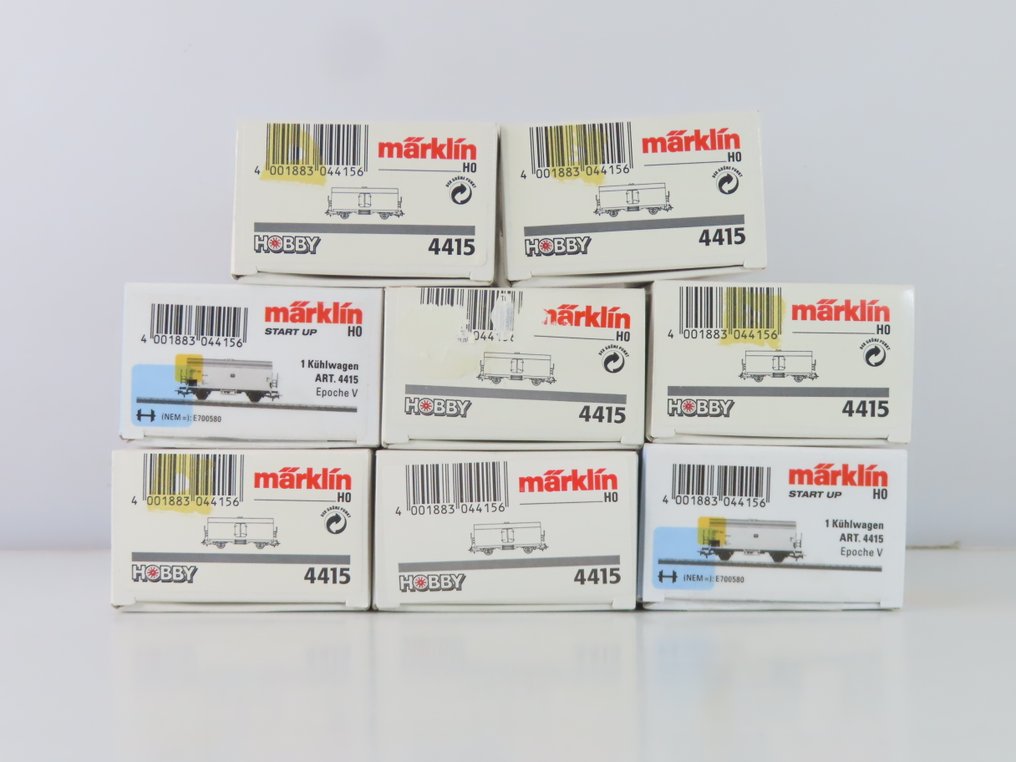 Märklin H0 - 4415 - Model train freight carriage (8) - 8x 2-axle enclosed freight wagons with 'INTERFRIGO' branding - DB #4.3