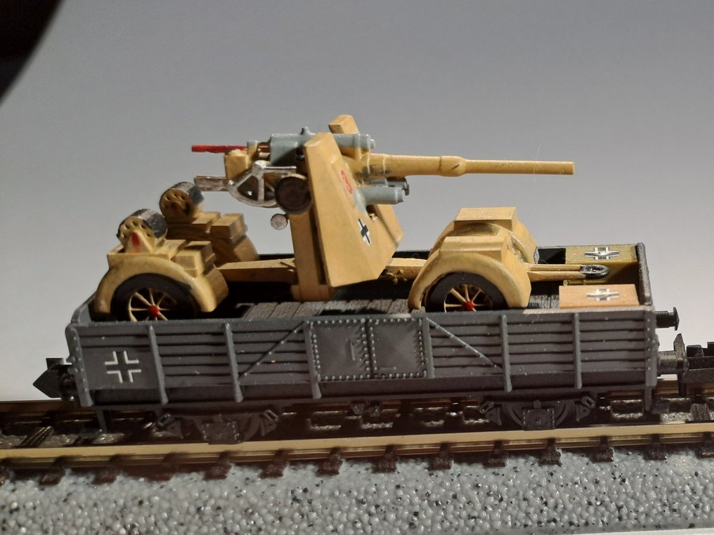 Arnold, Minitrix N - Model train wagon (2) - Material for the Afrika Korps for Field Marshal Rommel. - DRG #3.2