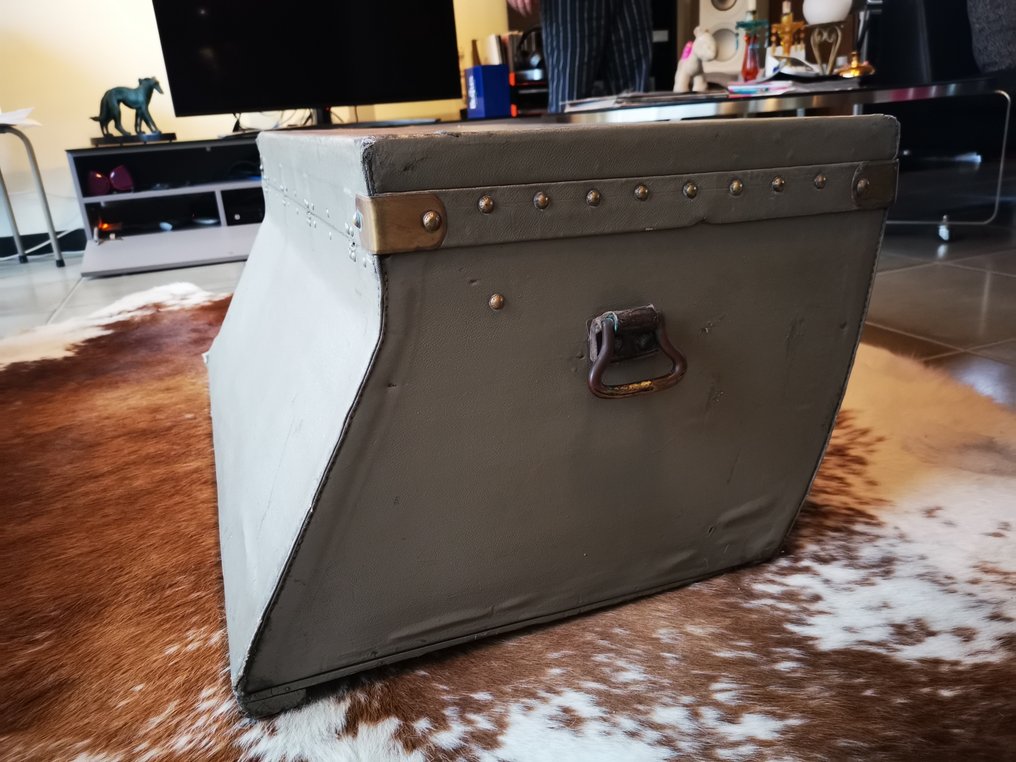 Louis Vuitton - Car Trunk in Rare Shape with Toile Gris - Reisekoffer #3.2