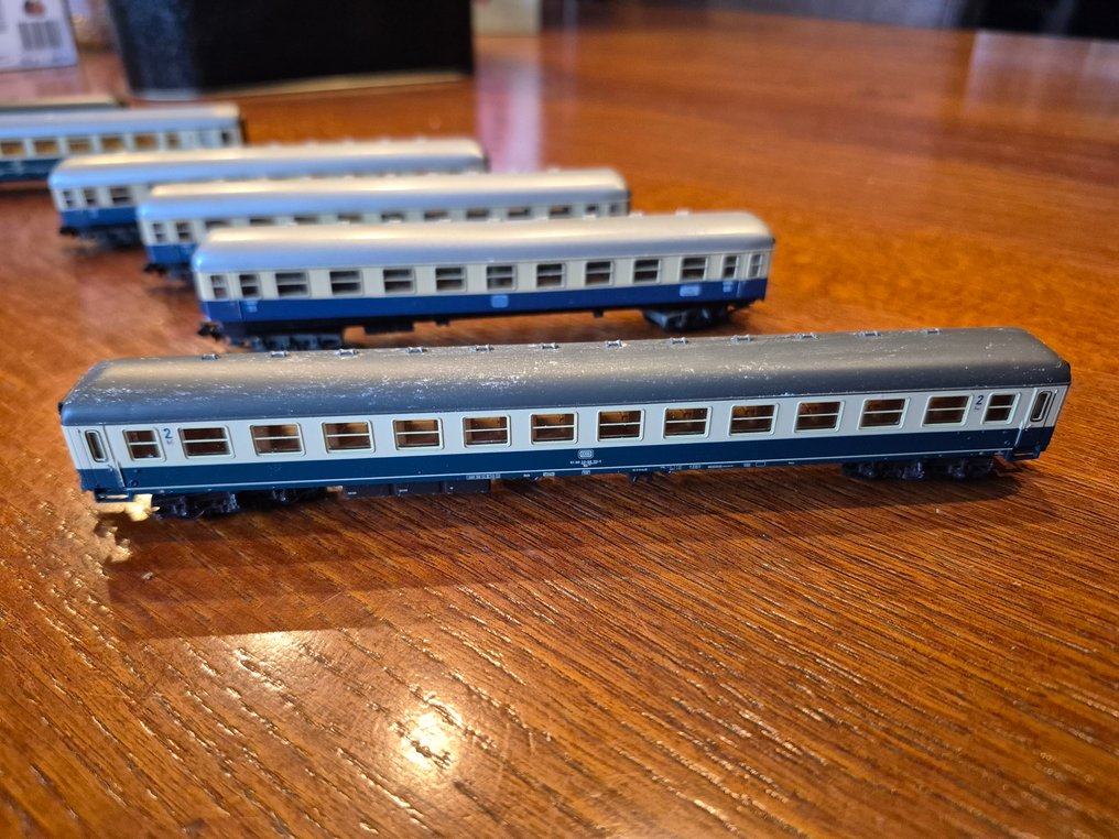 Minitrix N - Βαγόνι τρένου μοντελισμού (6) - 6 επιβατικά βαγόνια - DB #2.1
