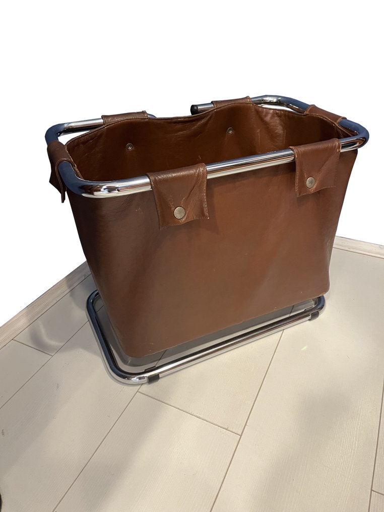 Καλάθι - Δέρμα, Χρώμιο, Μέταλλο - Θήκη αντικειμένων, δεκαετία του 1970 #1.0