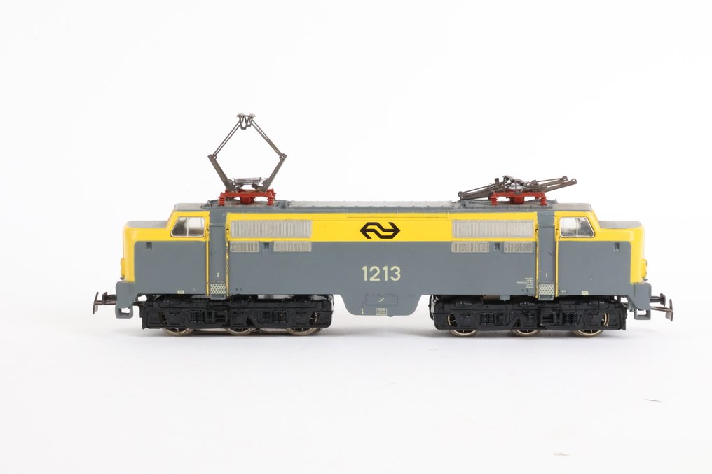 Märklin H0 - 3168 - Electric locomotive (1) - Series 1213 with renovated headlights - NS #1.0