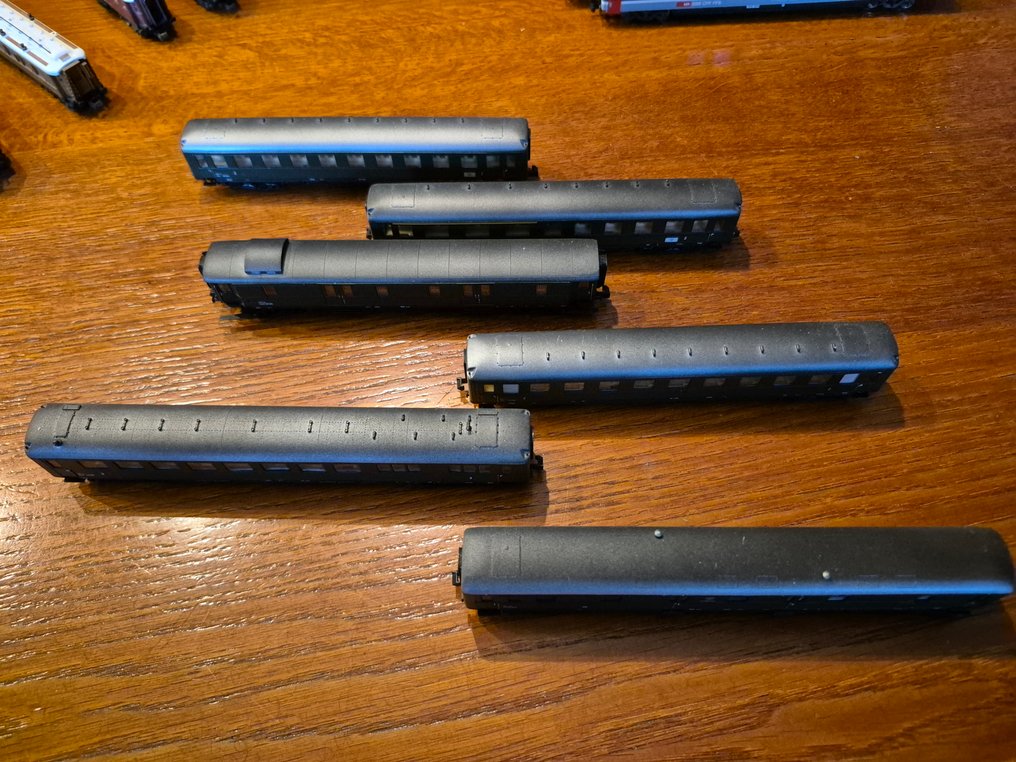 Minitrix N - Βαγόνι τρένου μοντελισμού (6) - 6 βαγόνια επιβατών - PKP #1.0