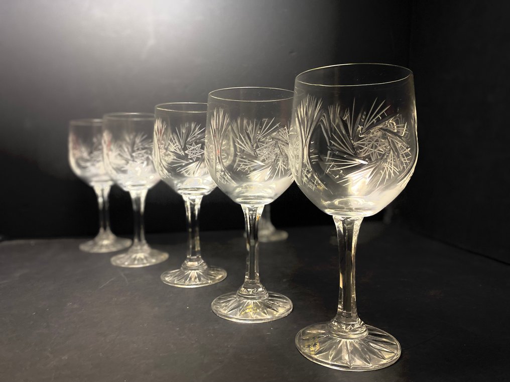 Les Grandes ducs - 饮具 (6) - Taillee Étoile 葡萄酒杯礼盒 - 水晶 #1.0